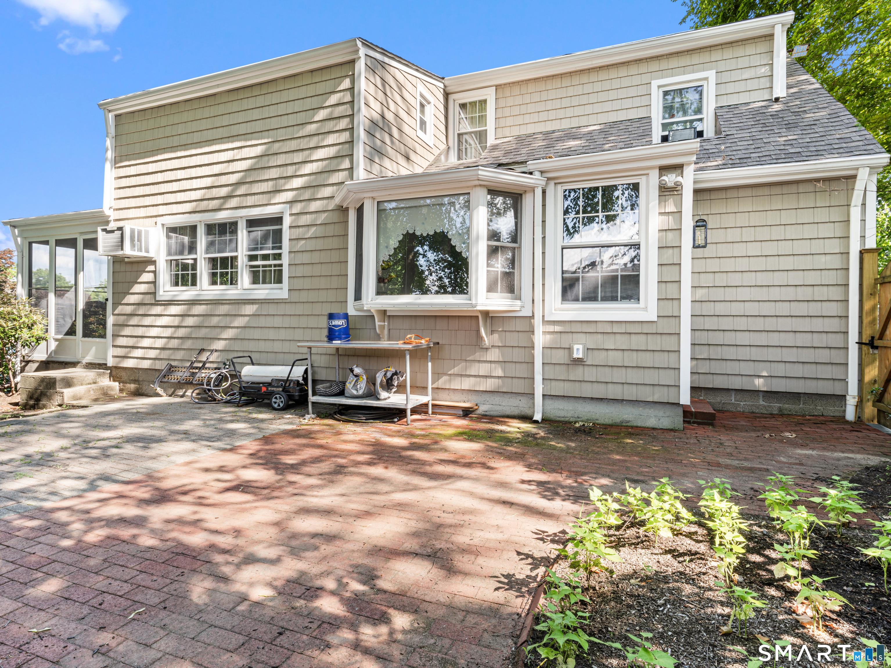 15 Ezra Road Danbury, CT 06811 - Photo 7 of 35