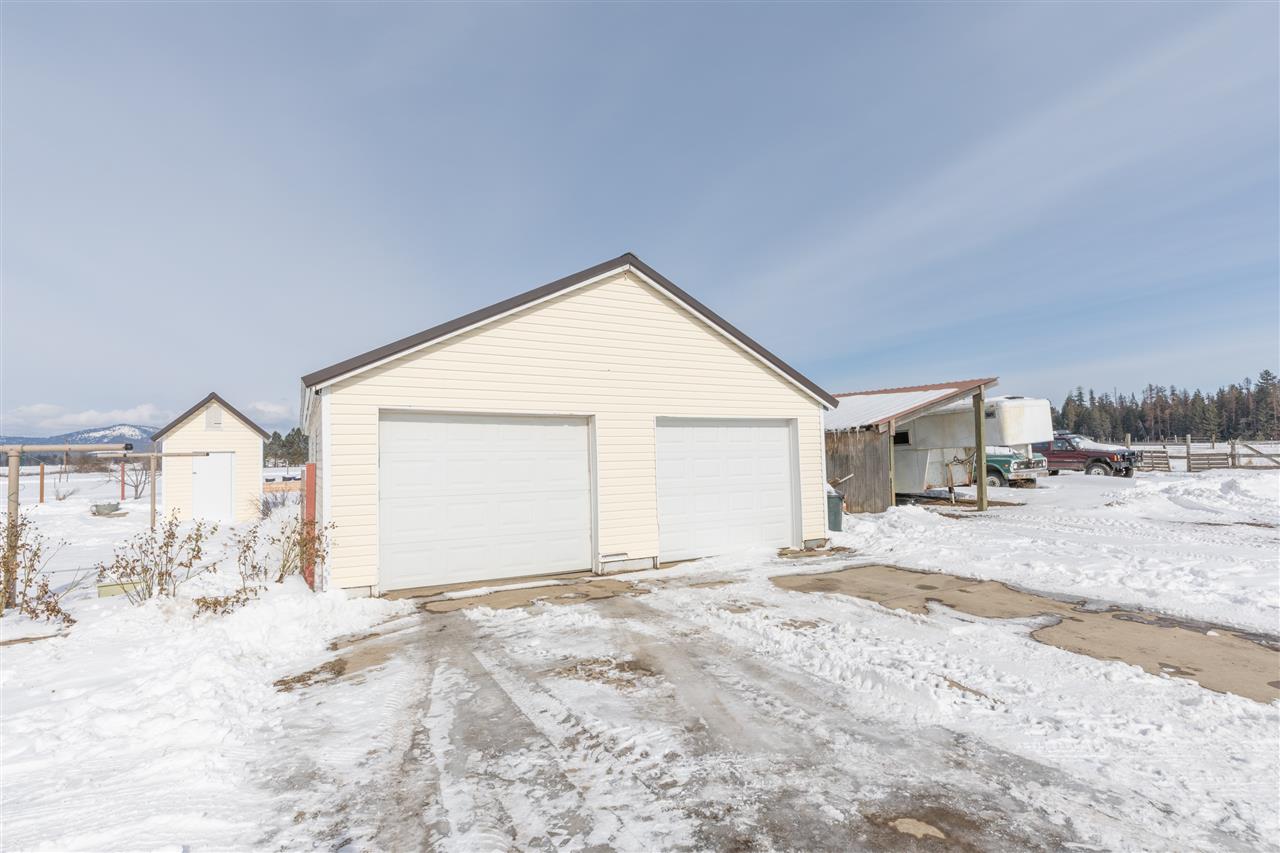 38818 North Short Road Deer Park, WA 99006 - Photo 6 of 20