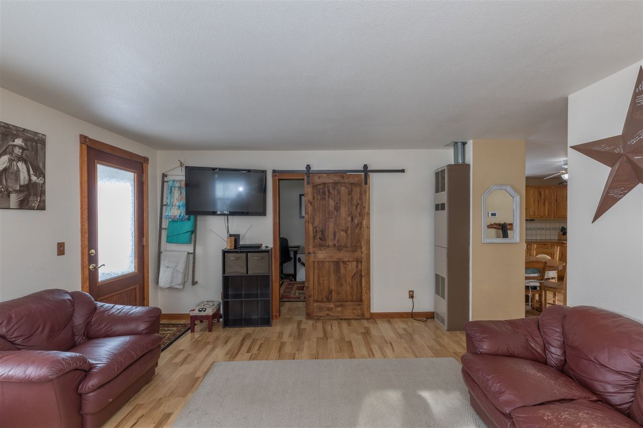 38818 North Short Road Deer Park, WA 99006 - Photo 8 of 20