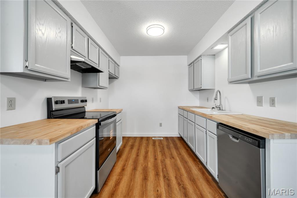 723 August Street Jackson, MO 63755 - Photo 3 of 24