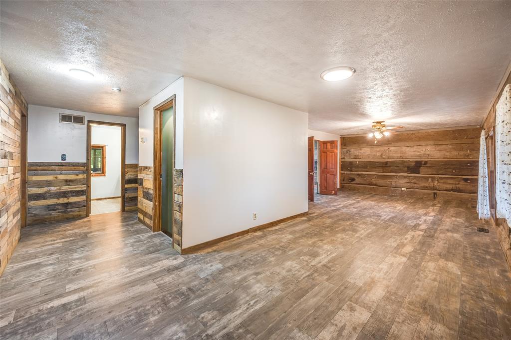 5215 Poff Road Martinsville, IN 46151 - Photo 4 of 39 Gallery Image 4