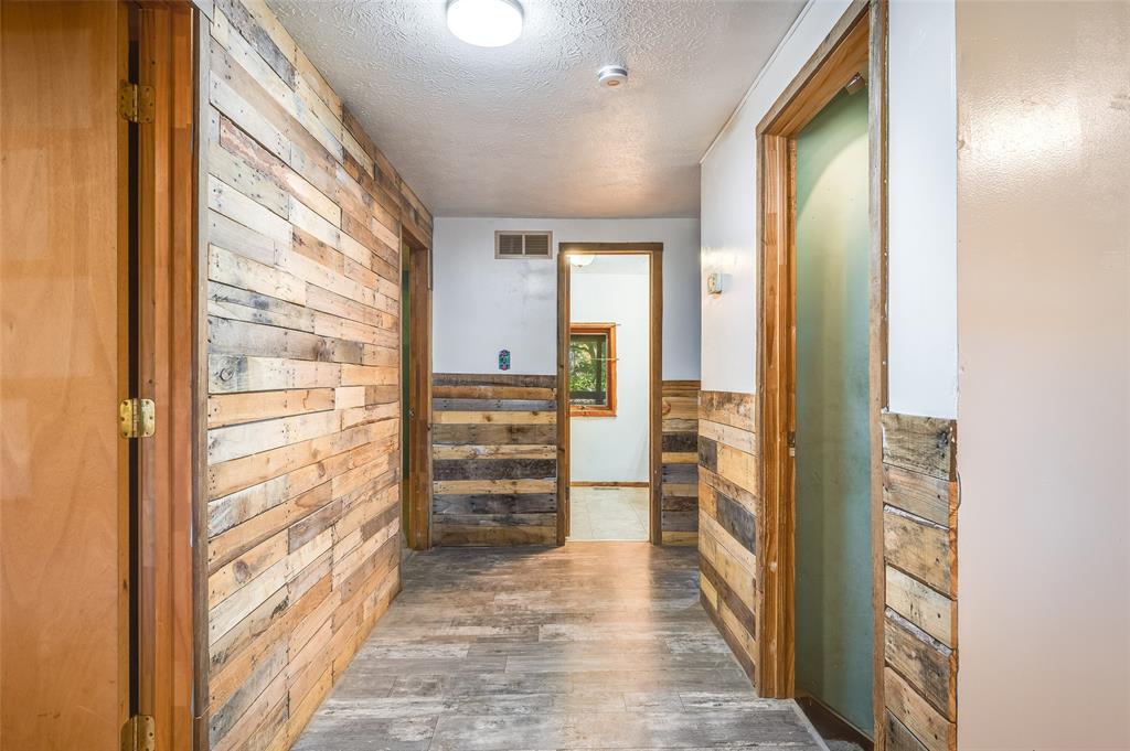 5215 Poff Road Martinsville, IN 46151 - Photo 8 of 39 Gallery Image 8