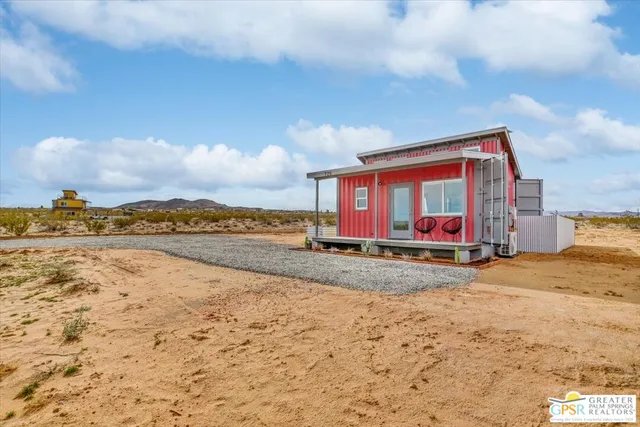 $299,000 | 726 Gerber Avenue, Landers, CA 92285