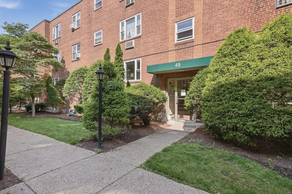 49 Colborne Road, Unit B1 Boston, MA 02135 - Photo 1 of 16