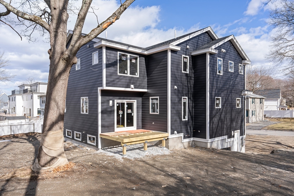 75-77 Lancaster Road, Unit 77 Arlington, MA 02476 - Photo 4 of 7 Gallery Image 4