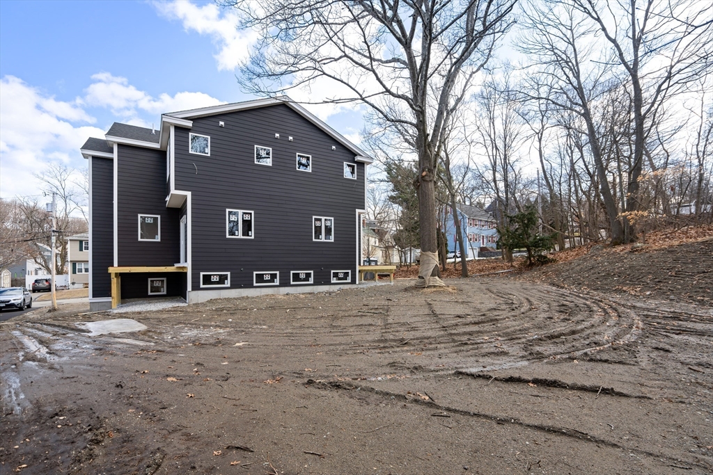75-77 Lancaster Road, Unit 77 Arlington, MA 02476 - Photo 7 of 7 Gallery Image 7