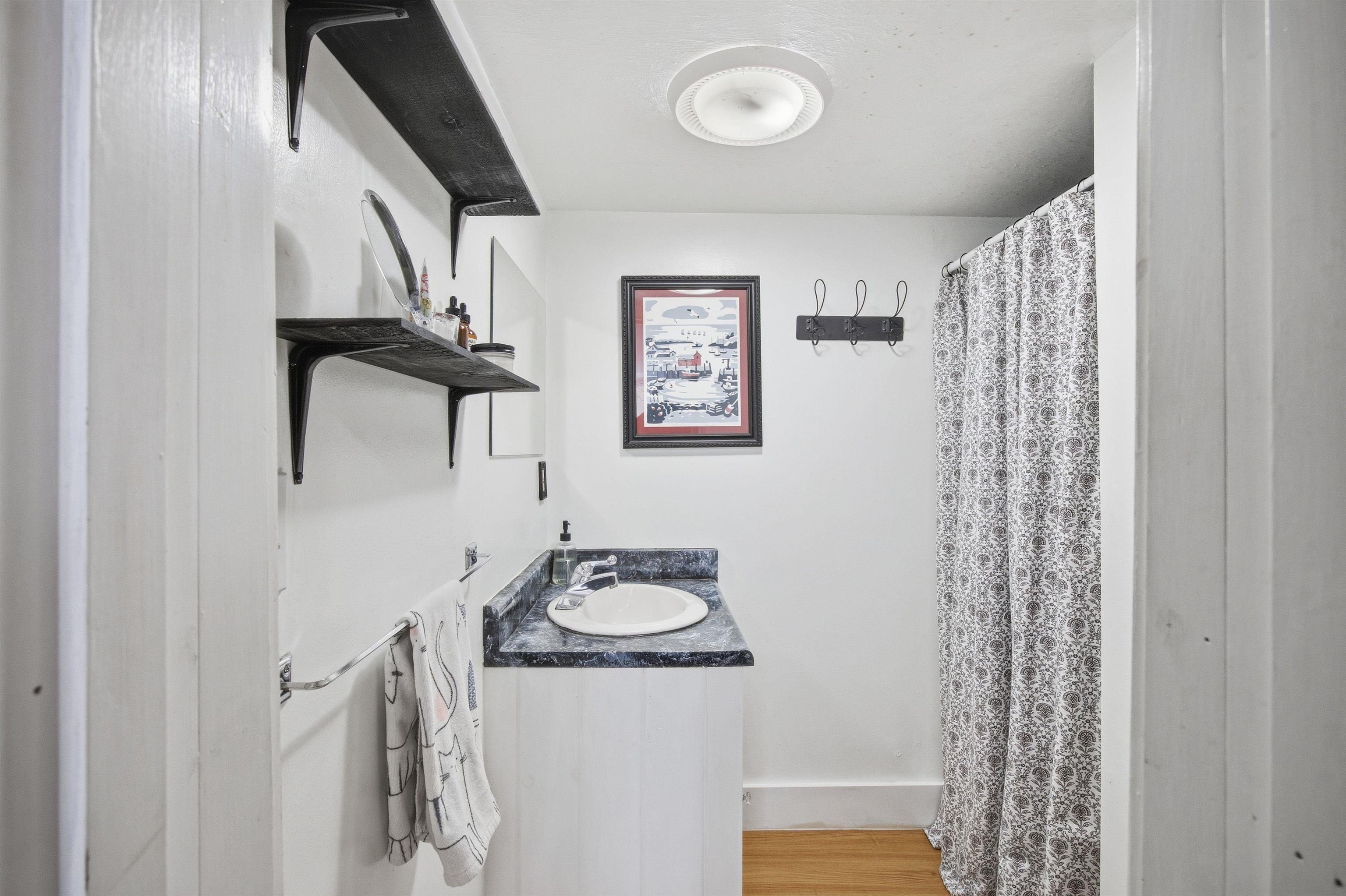 20 Greensboro Road Hanover, NH 03755 - Photo 33 of 60