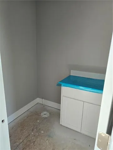 $289,950 | 510 West Lawrence Avenue, Spring Hill, KS 66083