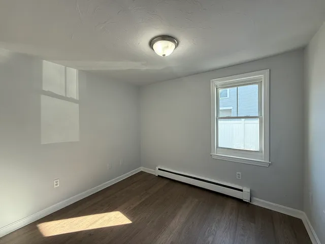 $3,200 | 30 Sanger Street, Unit 1, Framingham, MA 01702