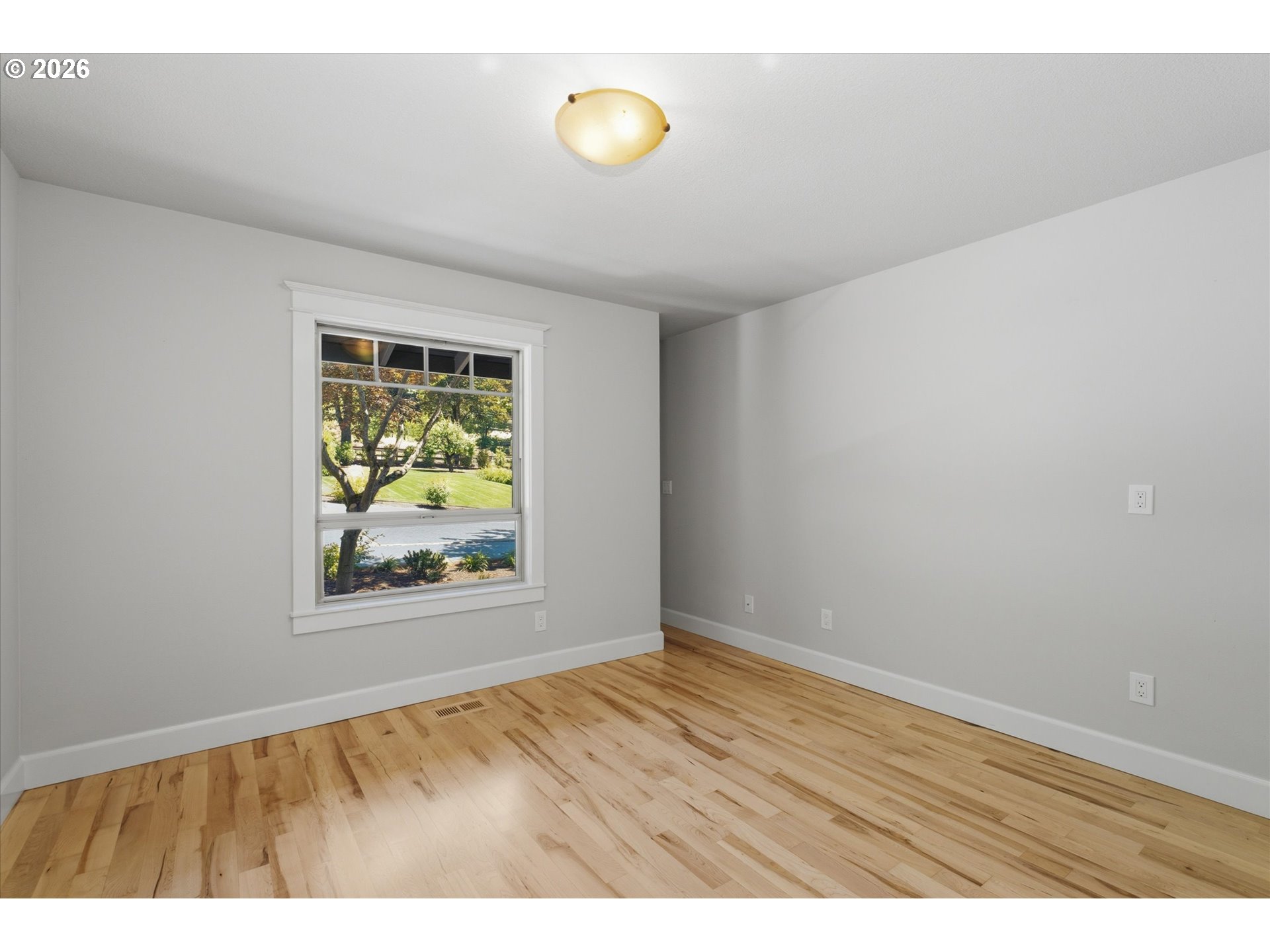 24515 Southwest Mountain Road West Linn, OR 97068 - Photo 15 of 41