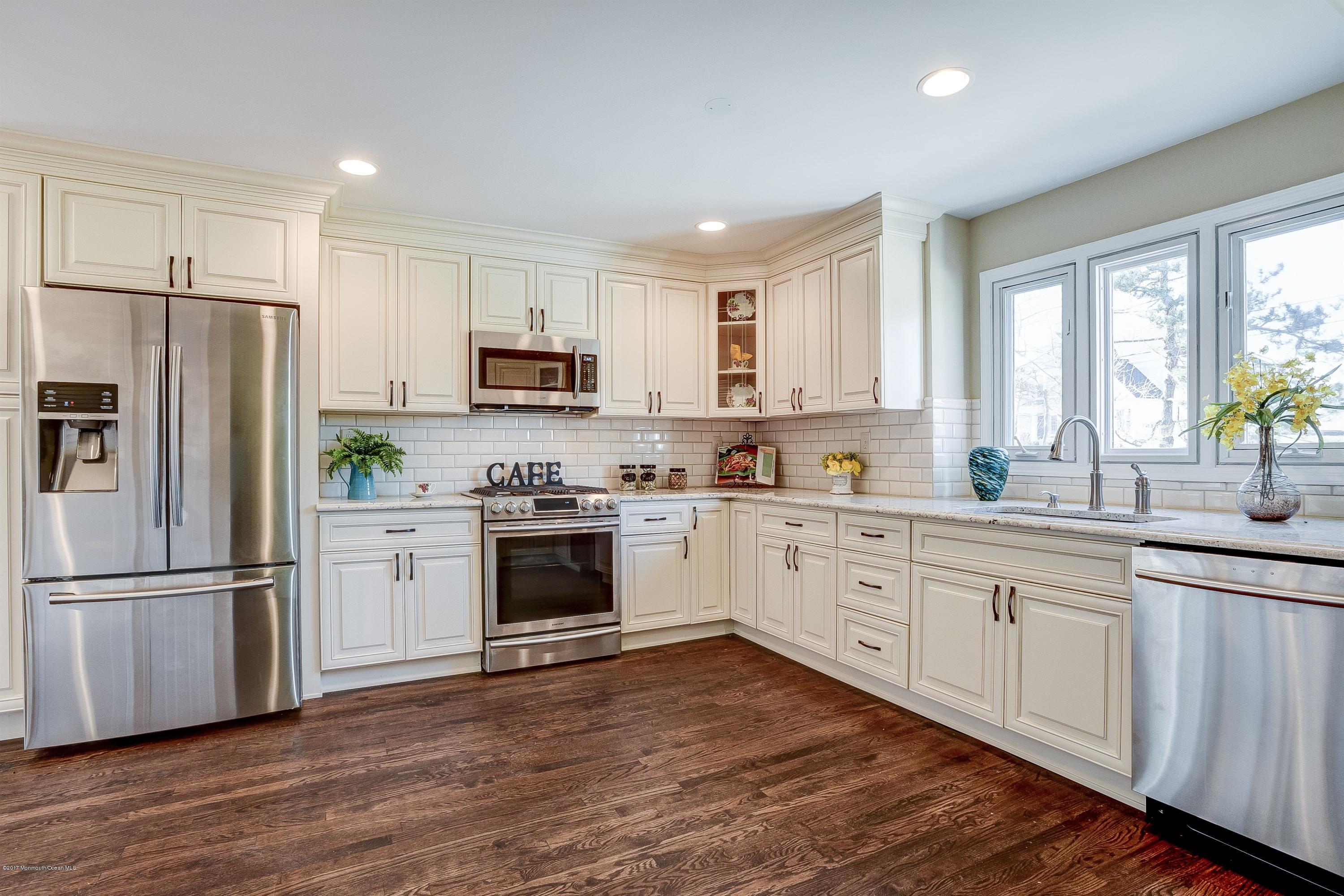 206 Sunnyside Road Lincroft, NJ 07738 - Photo 2 of 39 020_Kitchen