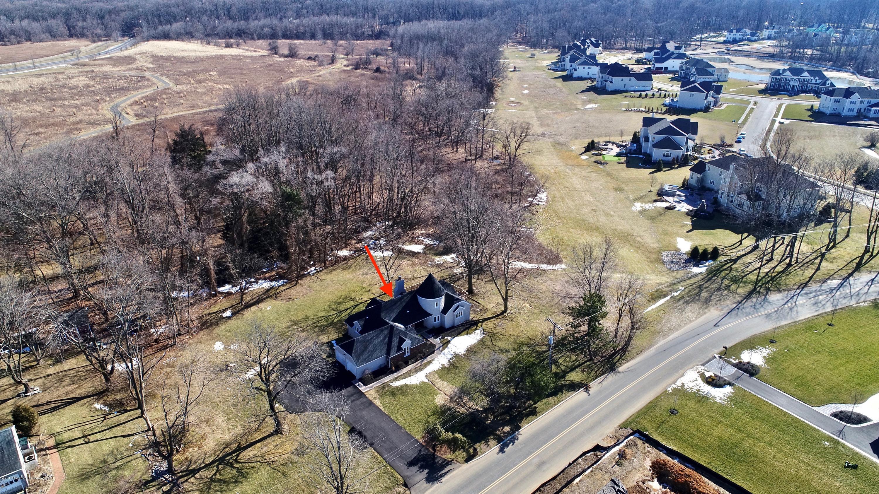206 Sunnyside Road Lincroft, NJ 07738 - Photo 7 of 39 Perfect Location!