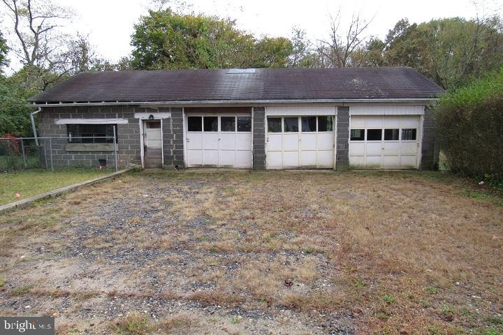 22 Deptford Road Glassboro, NJ 08028 - Photo 14 of 16