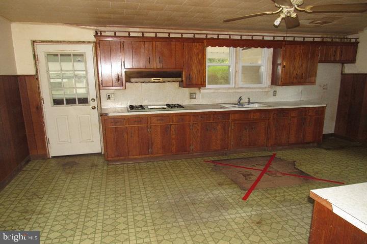 22 Deptford Road Glassboro, NJ 08028 - Photo 8 of 16