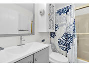 565 95th Street Marathon, FL 33050 - Photo 17 of 36 Primary Bathroom