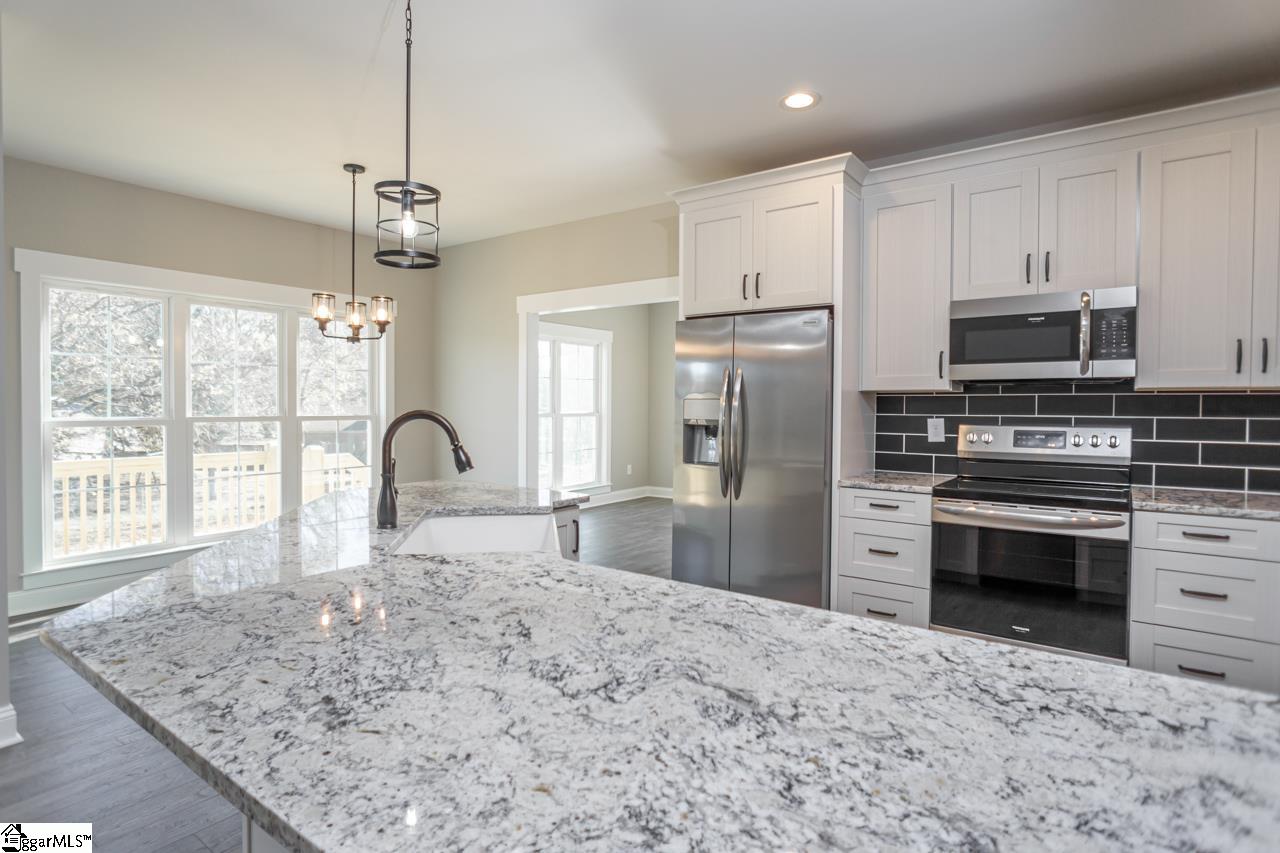 2545 Old Pendleton Road Easley, SC 29642 - Photo 6 of 36 Gallery Image 6
