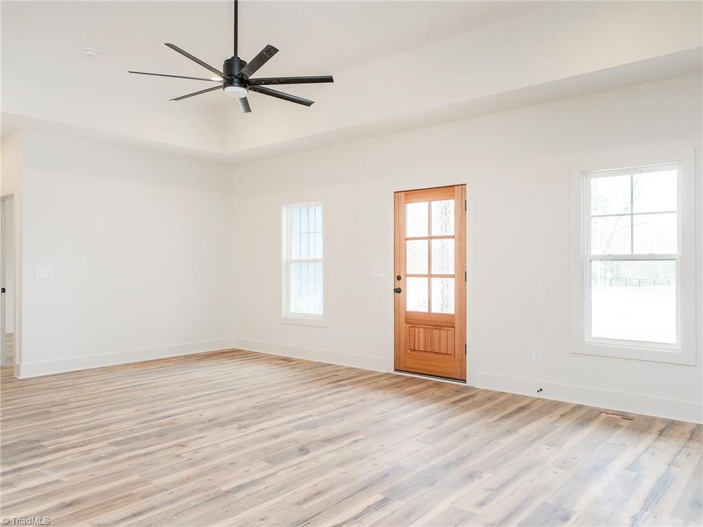 3113 Rogers Road Graham, NC 27253 - Photo 6 of 29 Gallery Image 6