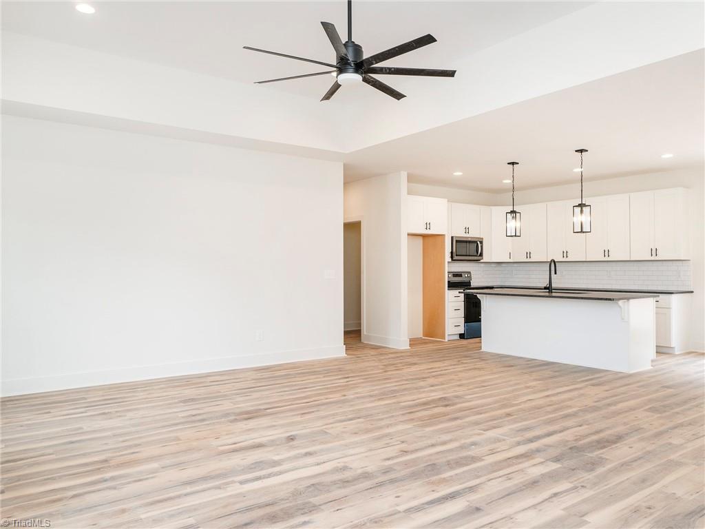 3113 Rogers Road Graham, NC 27253 - Photo 8 of 29 Gallery Image 8