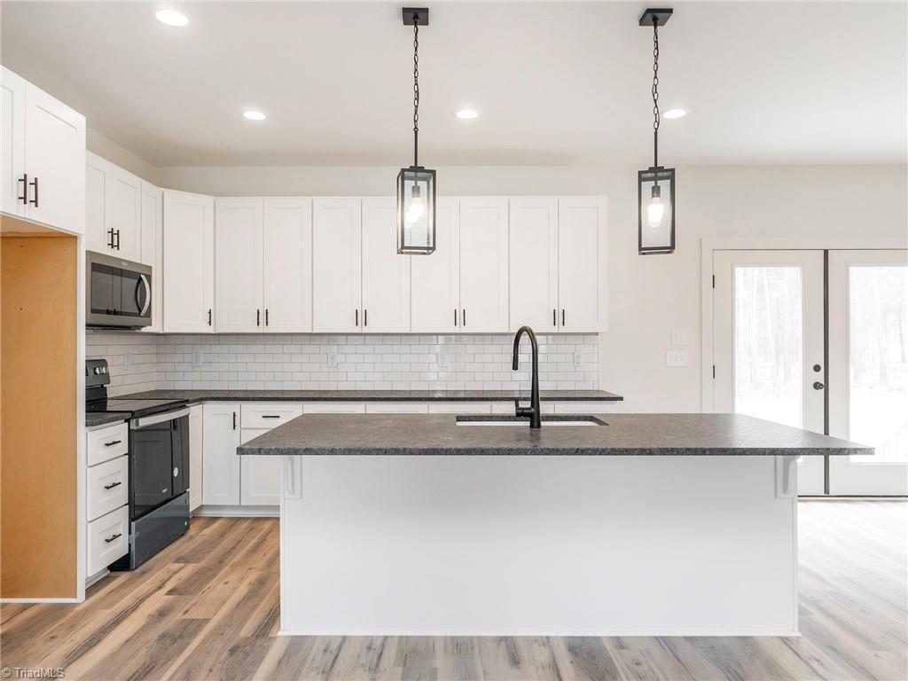 3113 Rogers Road Graham, NC 27253 - Photo 10 of 29 Gallery Image 10