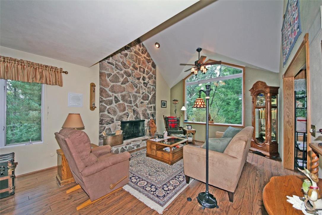 8621 Schmalz Road St. Jacob, IL 62281 - Photo 3 of 35 Gallery Image 3