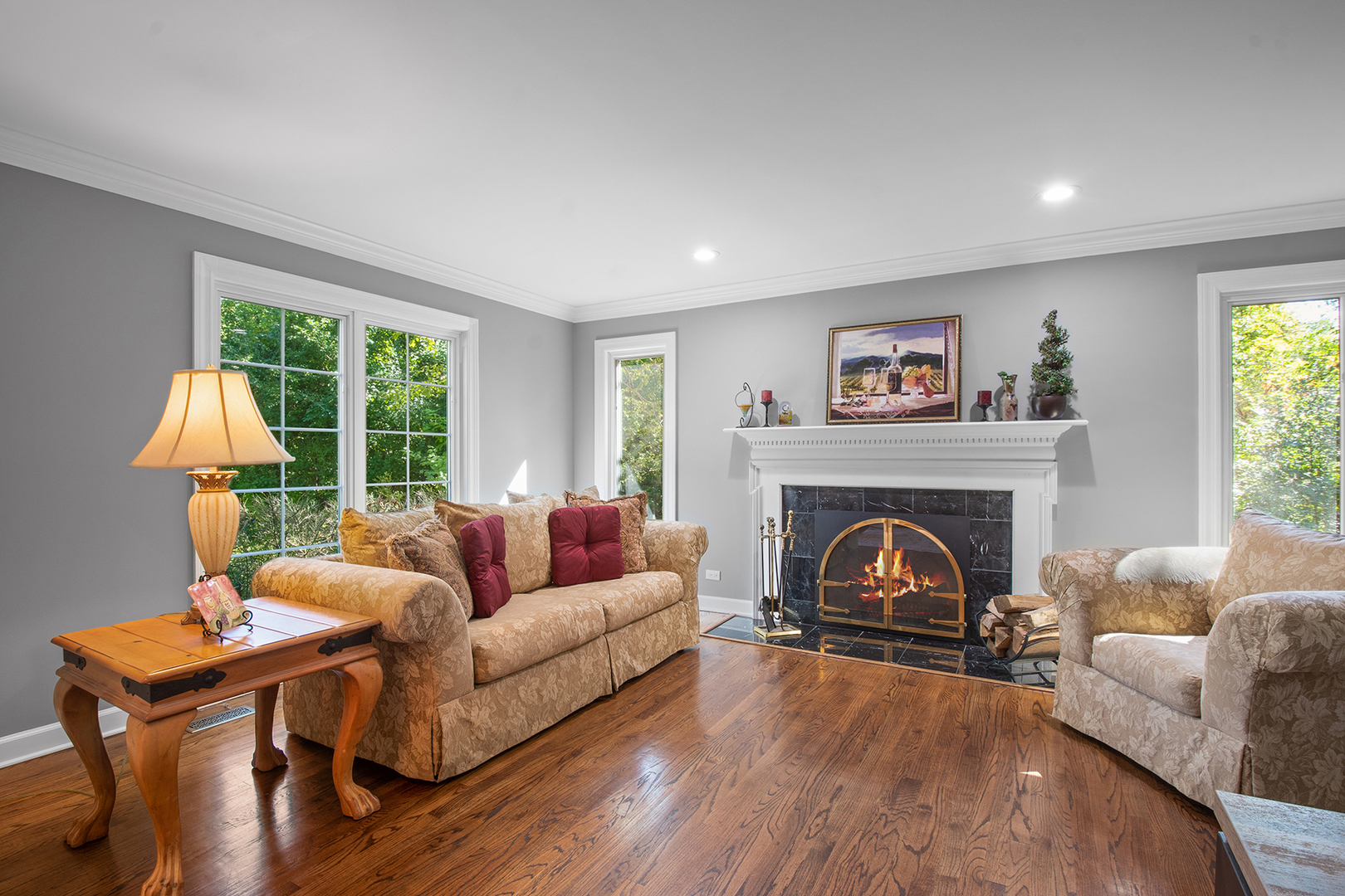 100 Boardman Court Lake Bluff, IL 60044 - Photo 6 of 33 a living room with furniture and a fireplace