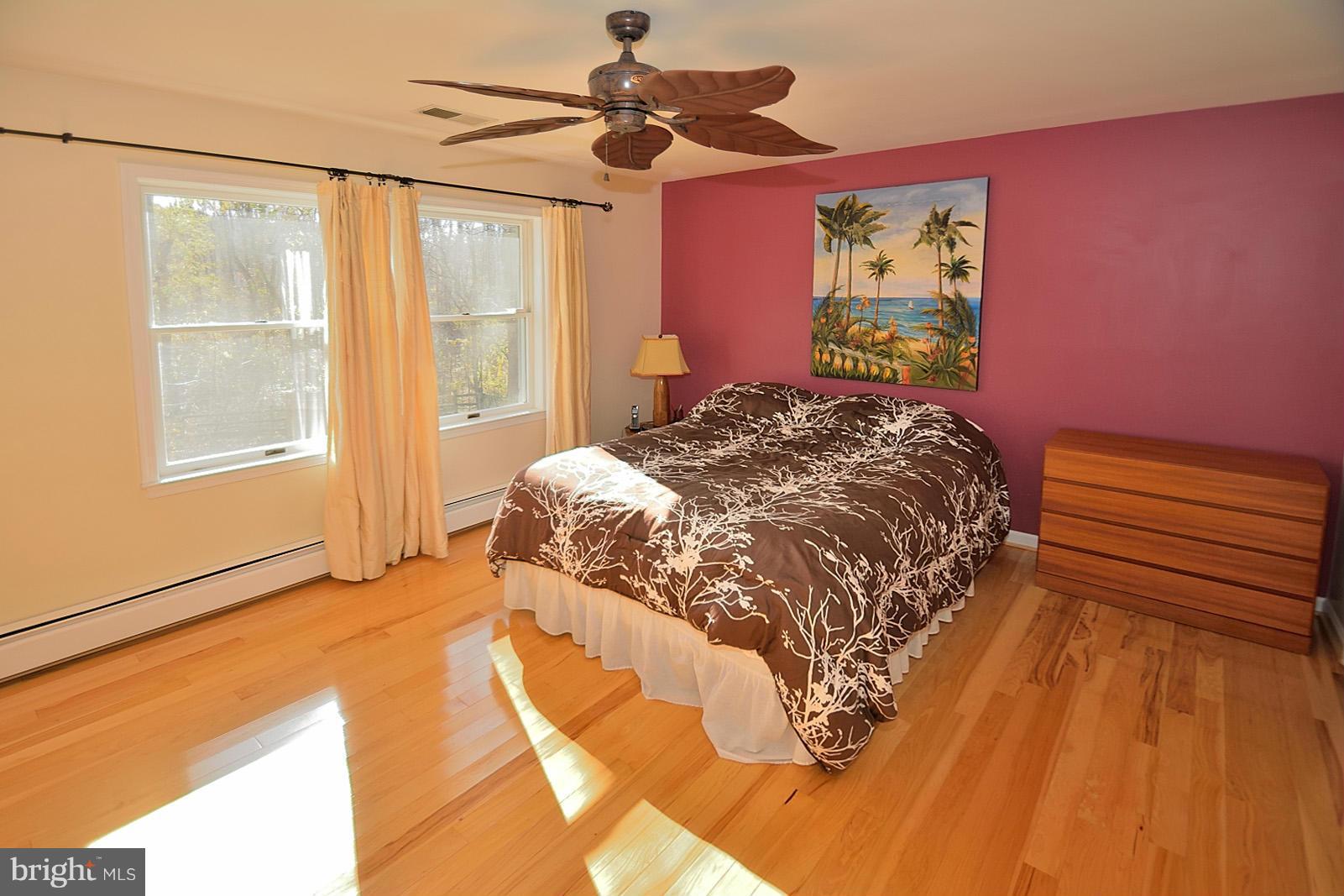 2800 Bryan Point Road Accokeek, MD 20607 - Photo 17 of 30 3rd Bedroom