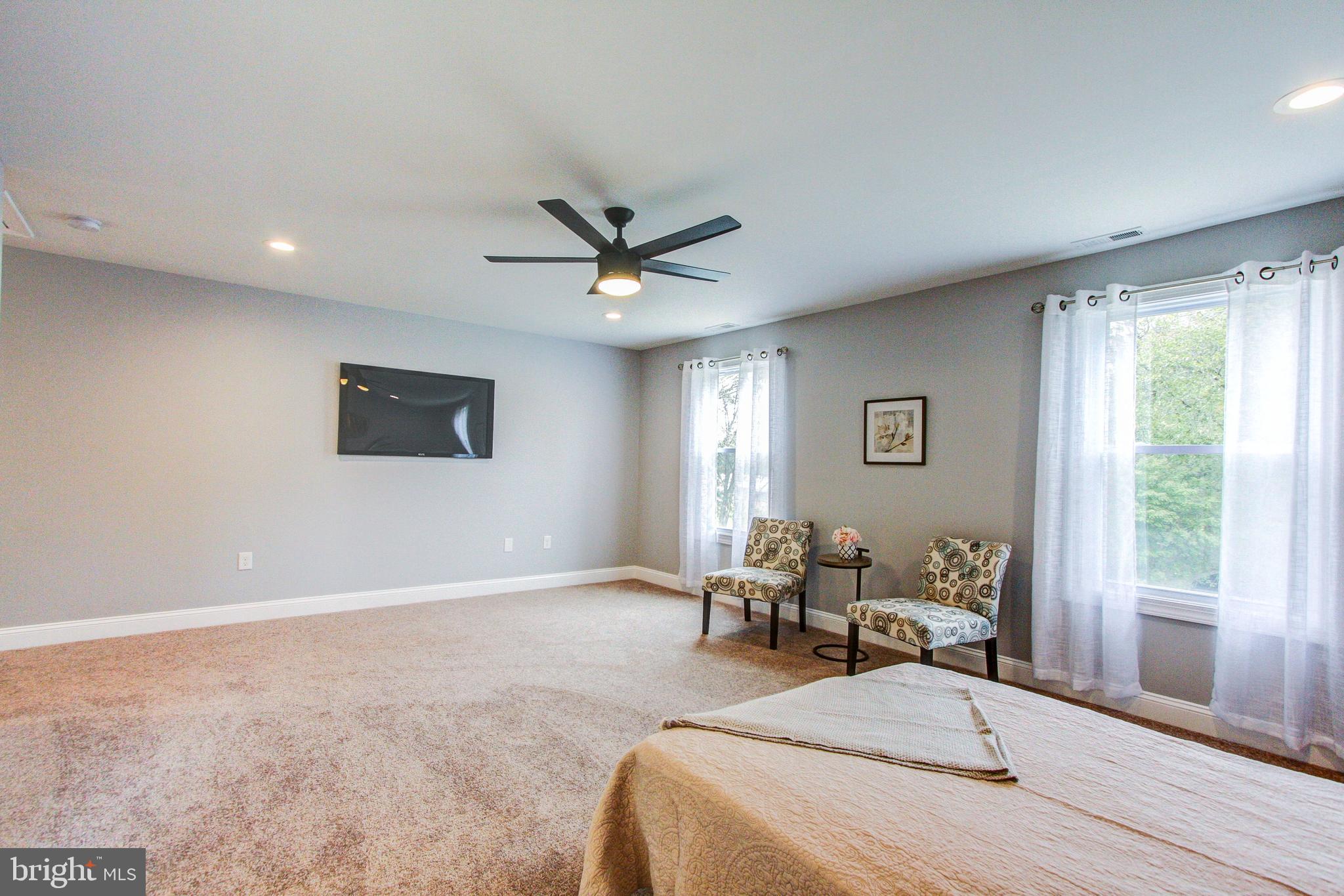 1517 River Road Croydon, PA 19021 - Photo 23 of 37 Master Bedroom