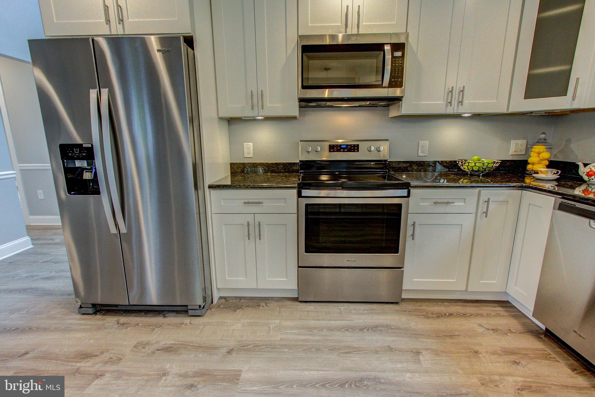 1517 River Road Croydon, PA 19021 - Photo 7 of 37 Stainless Steel Appliances