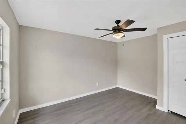 $369,000 | 423 Forest Oak Drive, Seffner, FL 33584