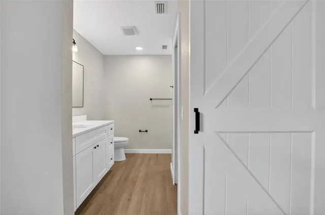 $369,000 | 423 Forest Oak Drive, Seffner, FL 33584