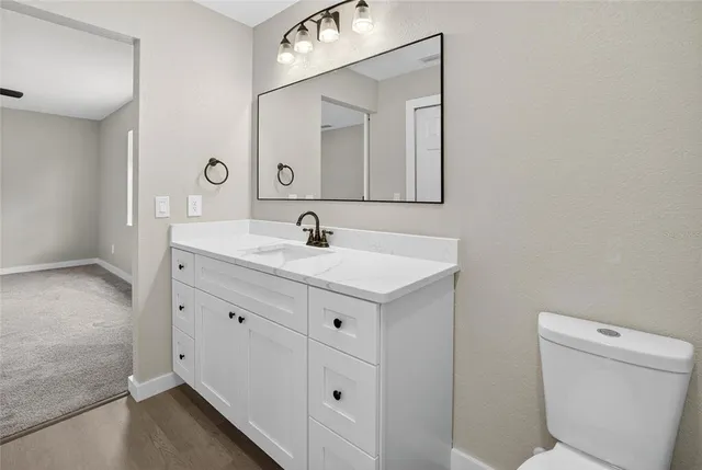 $369,000 | 423 Forest Oak Drive, Seffner, FL 33584