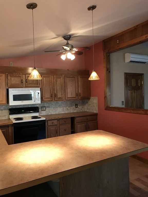 52 B Stillwater Road, Unit B Deerfield, MA 01373 - Photo 15 of 24 Gallery Image 15