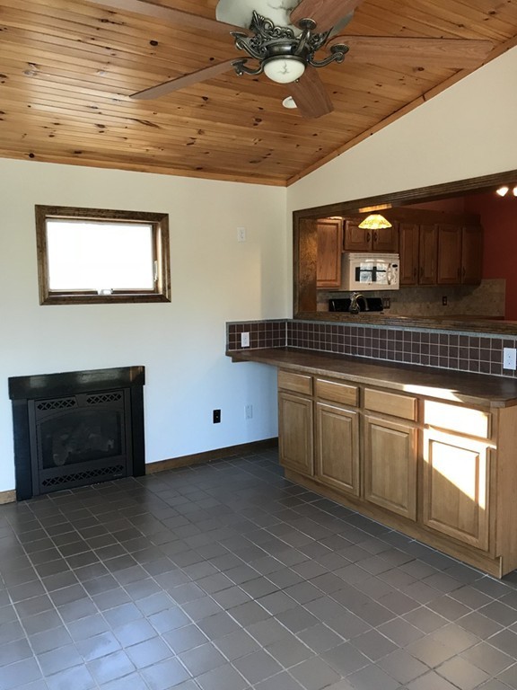 52 B Stillwater Road, Unit B Deerfield, MA 01373 - Photo 20 of 24 Gallery Image 20