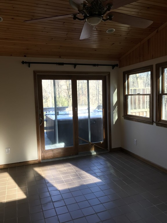 52 B Stillwater Road, Unit B Deerfield, MA 01373 - Photo 21 of 24 Gallery Image 21