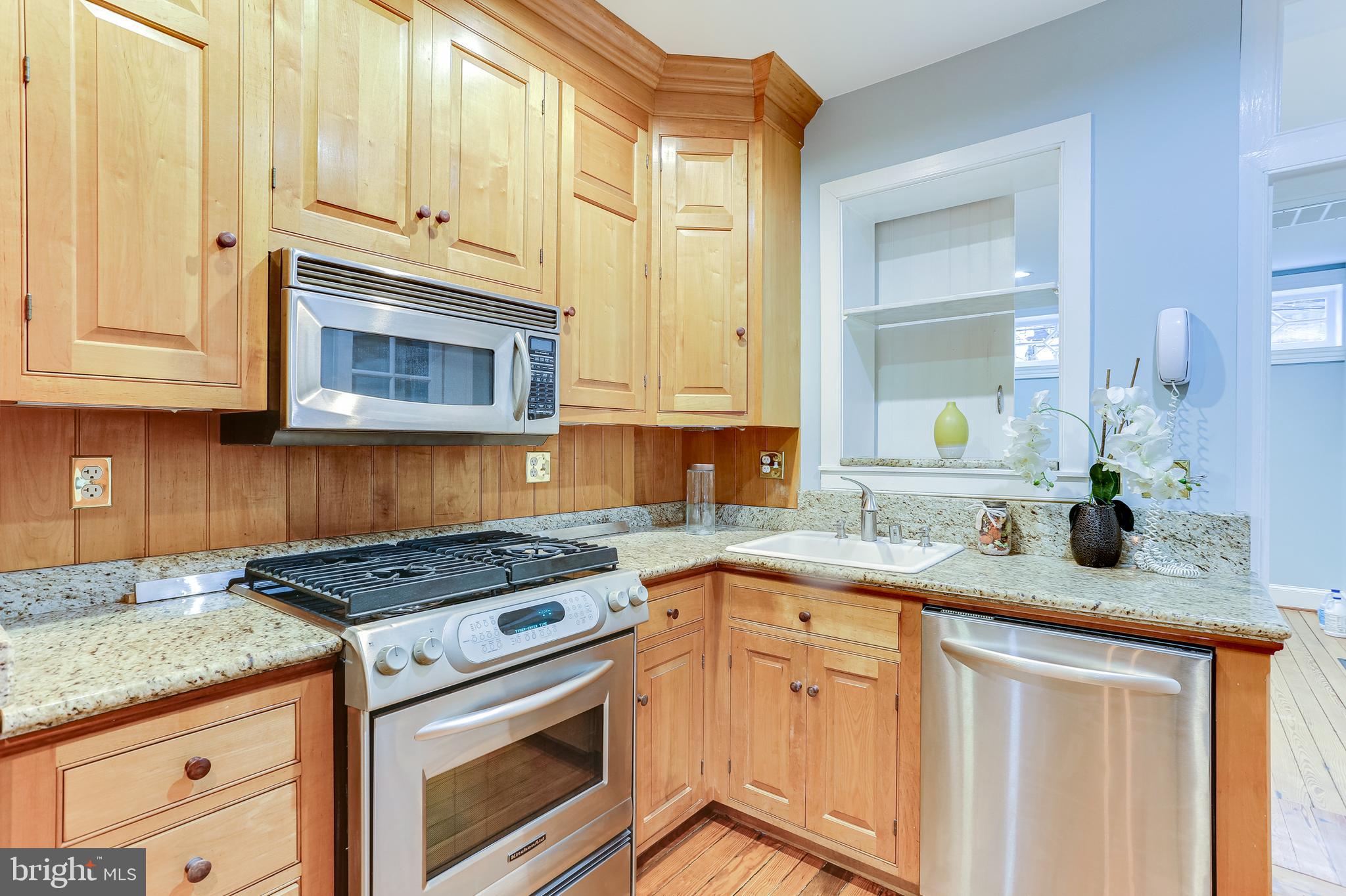 1268 Battery Avenue Baltimore, MD 21230 - Photo 2 of 29