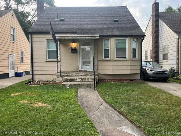 $114,000 | 18254 Harman Street, Melvindale, MI 48122