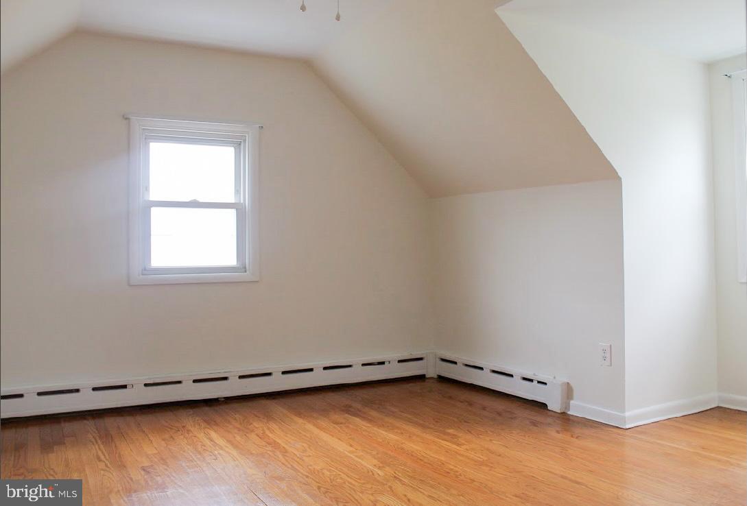 120 Devonshire Road Wilmington, DE 19803 - Photo 9 of 13 Upstairs Bedroom 1