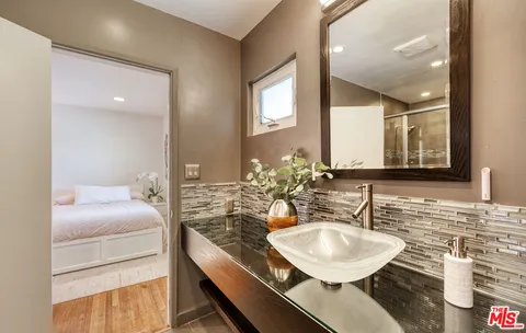 $2,049,000 | 6006 Wooster Avenue, Los Angeles, CA 90056