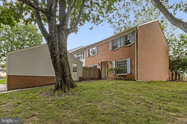 $3,100 | 20130 Waringwood Way, Montgomery Village, MD 20886