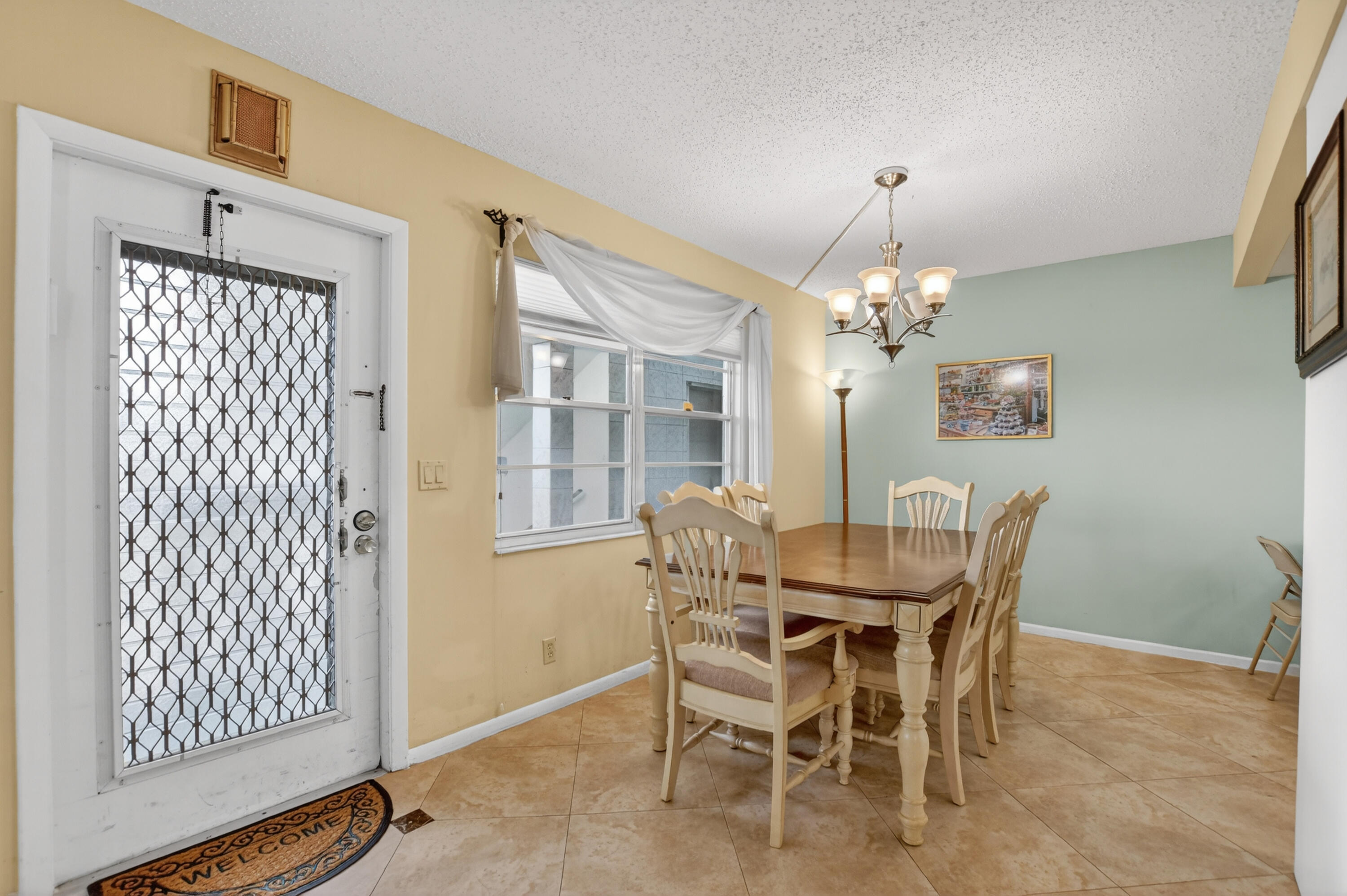 3009 Yarmouth C, Unit 3009 Boca Raton, FL 33434 - Photo 5 of 75 DSC_5085