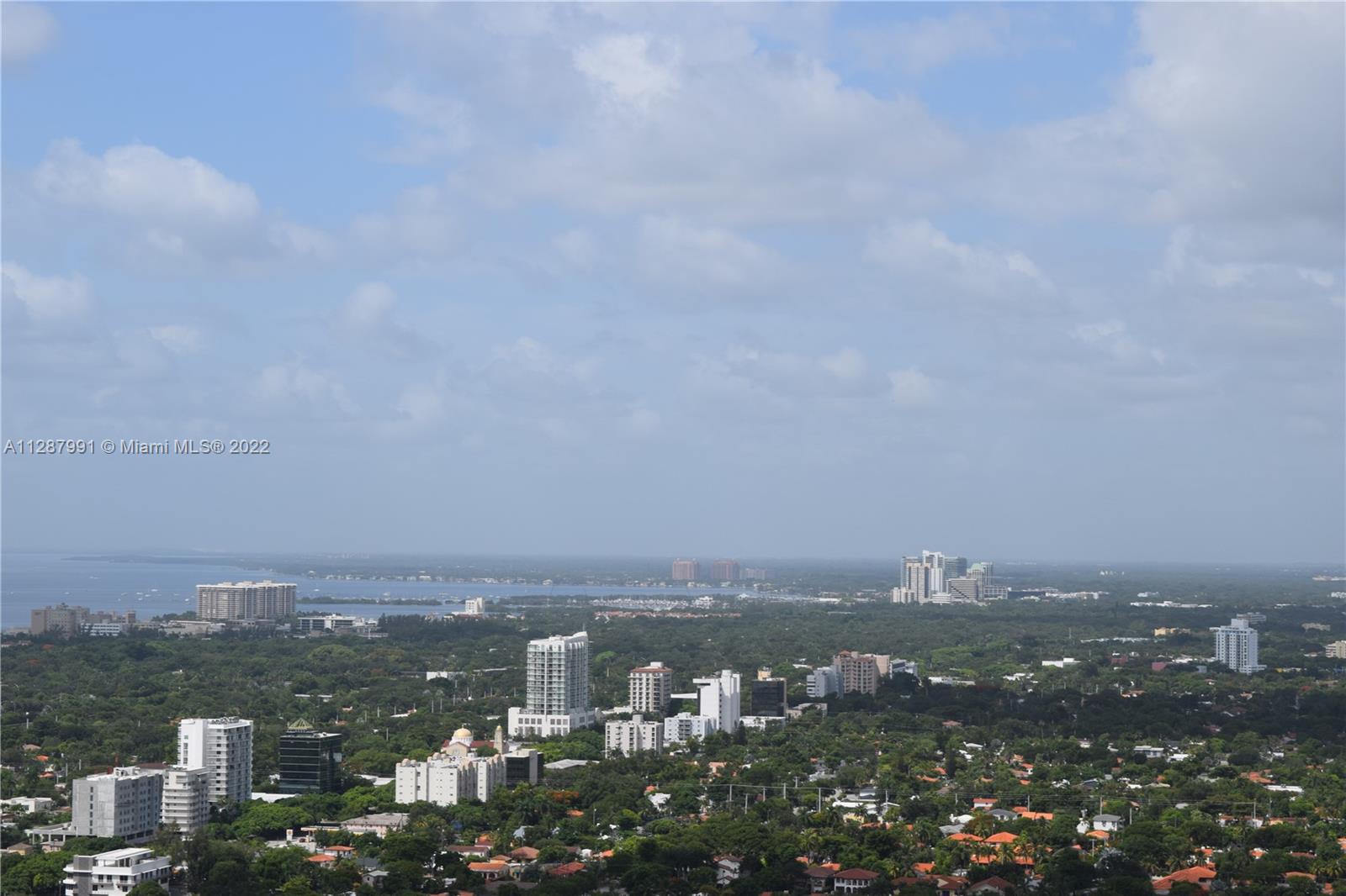 185 Southwest 7th Street, Unit 4014 Miami, FL 33130 - Photo 5 of 21 a view of a city