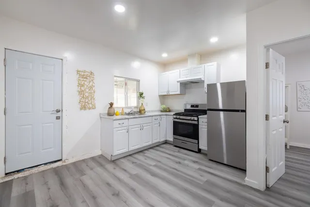 $1,149,888 | 592-592 Willow Avenue, Hayward, CA 94541