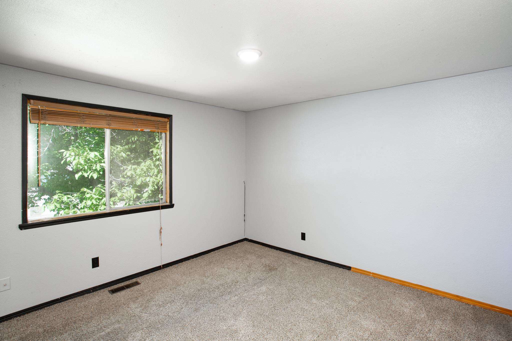 2915 South Fox Road Spokane Valley, WA 99206 - Photo 10 of 31 Gallery Image 10