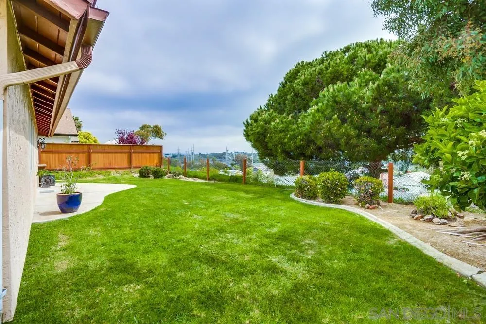 384 Compass Road Oceanside, CA 92054 - Photo 33 of 34 a view of a garden