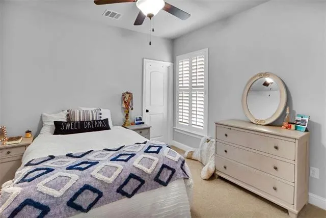 $2,300 | 772 Jackson Court, Madisonville, LA 70447