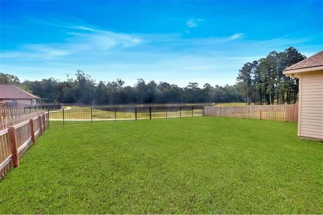 $2,300 | 772 Jackson Court, Madisonville, LA 70447