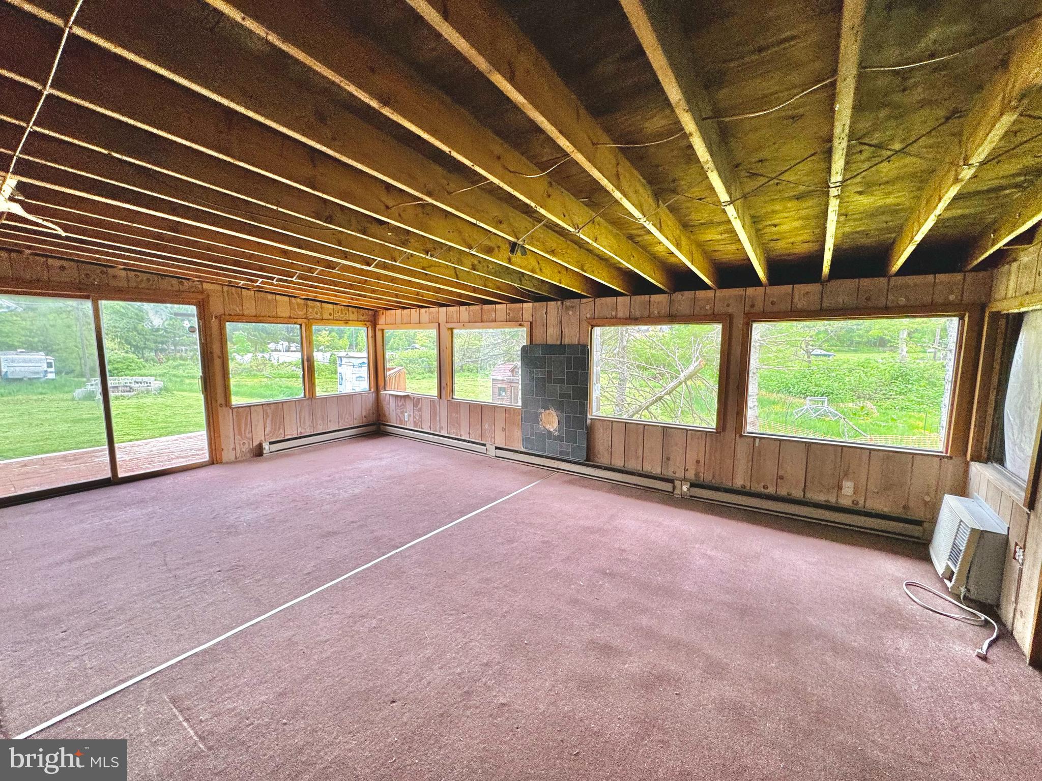 2288 Sunny Road New Ringgold, PA 17960 - Photo 12 of 18 Gallery Image 12