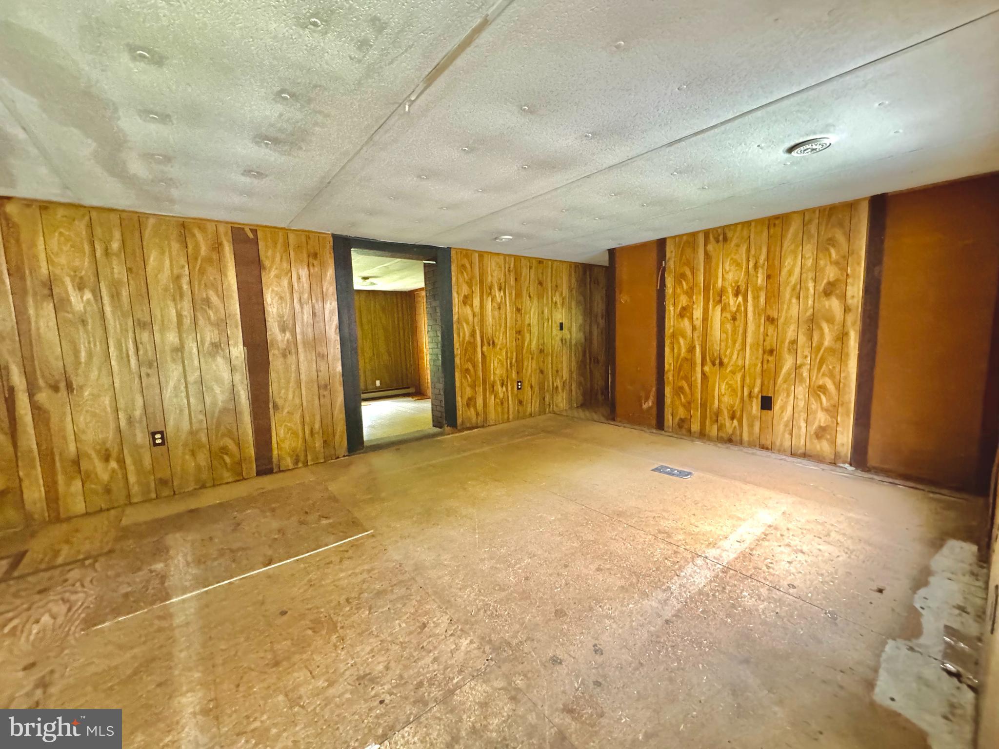2288 Sunny Road New Ringgold, PA 17960 - Photo 6 of 18 Gallery Image 6