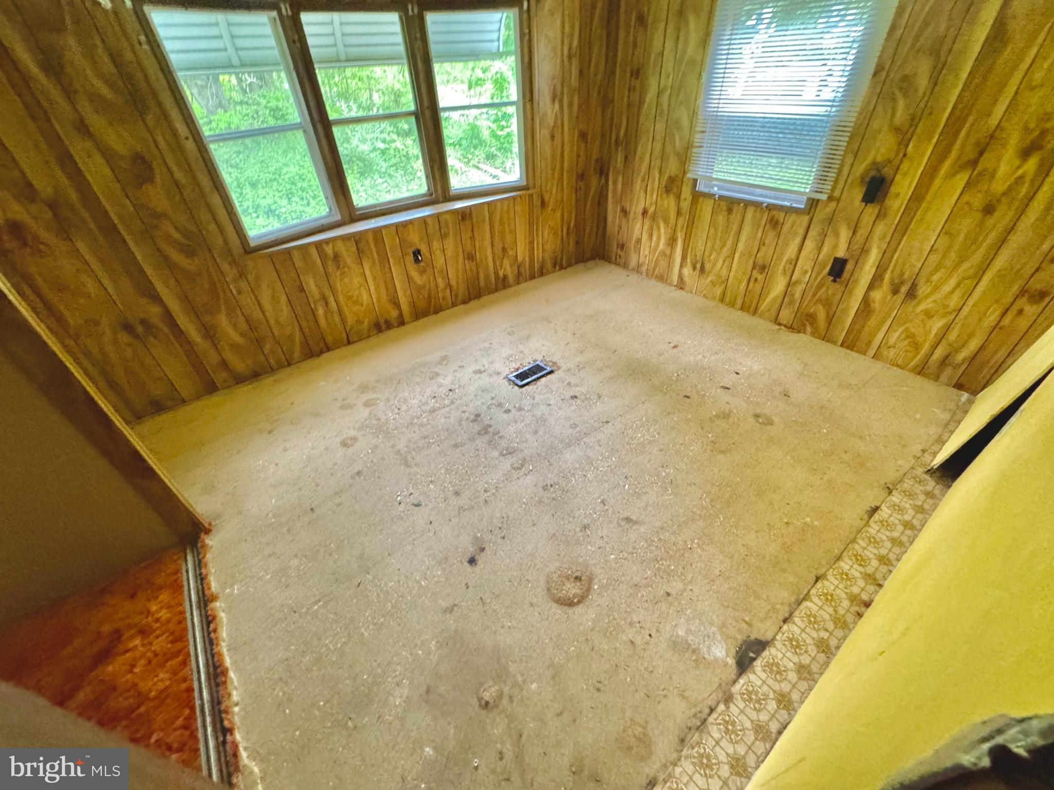 2288 Sunny Road New Ringgold, PA 17960 - Photo 10 of 18 Gallery Image 10