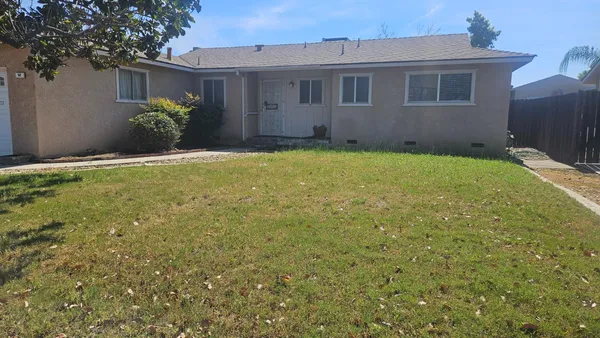 $349,950 | 92 West Gettysburg Avenue, Clovis, CA 93612